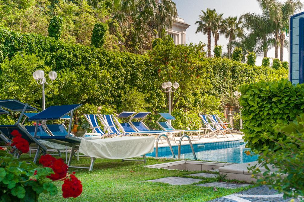 Hotel Eliseo Park'S Sant'Agnello Exterior photo