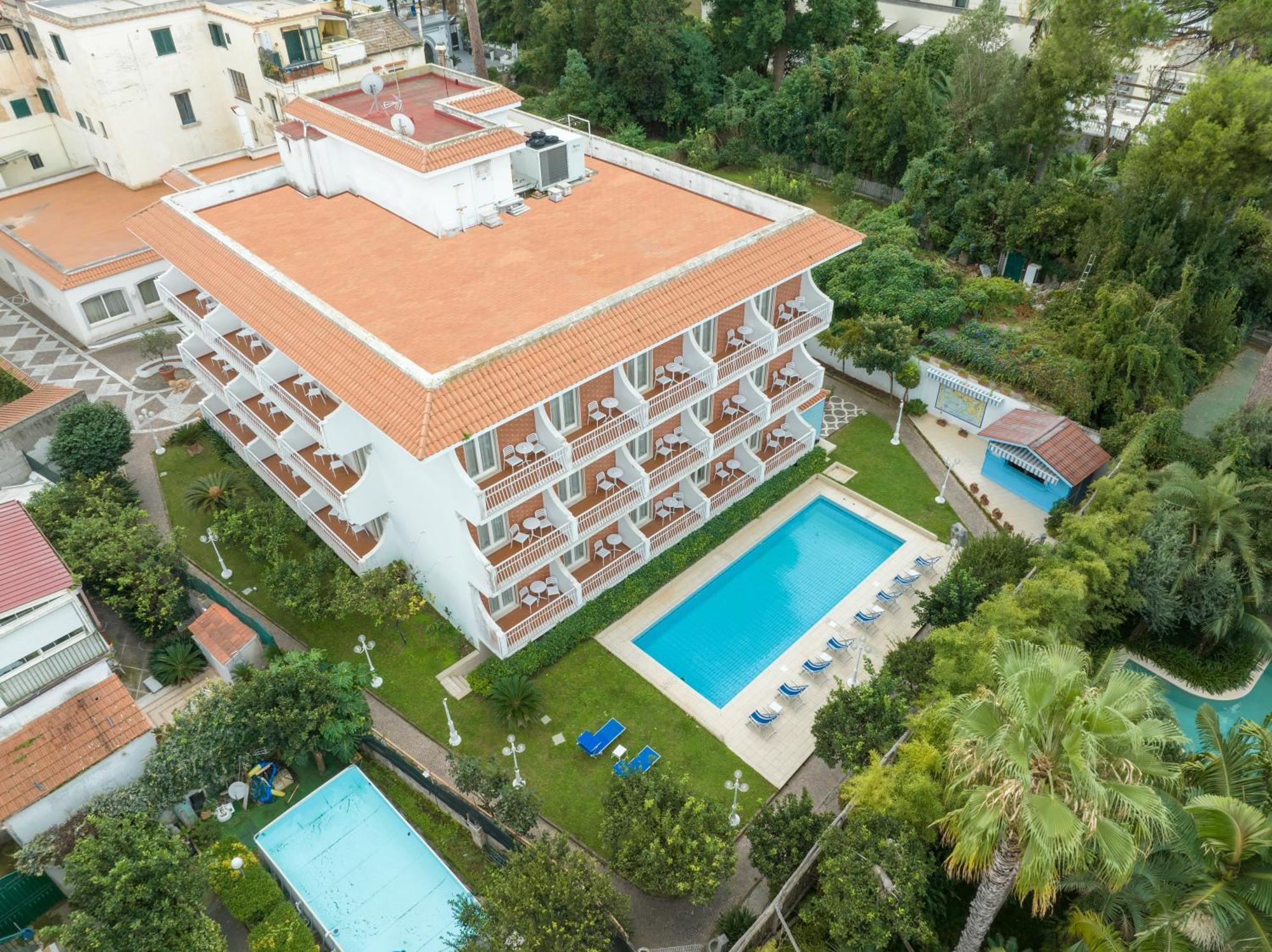 Hotel Eliseo Park'S Sant'Agnello Exterior photo