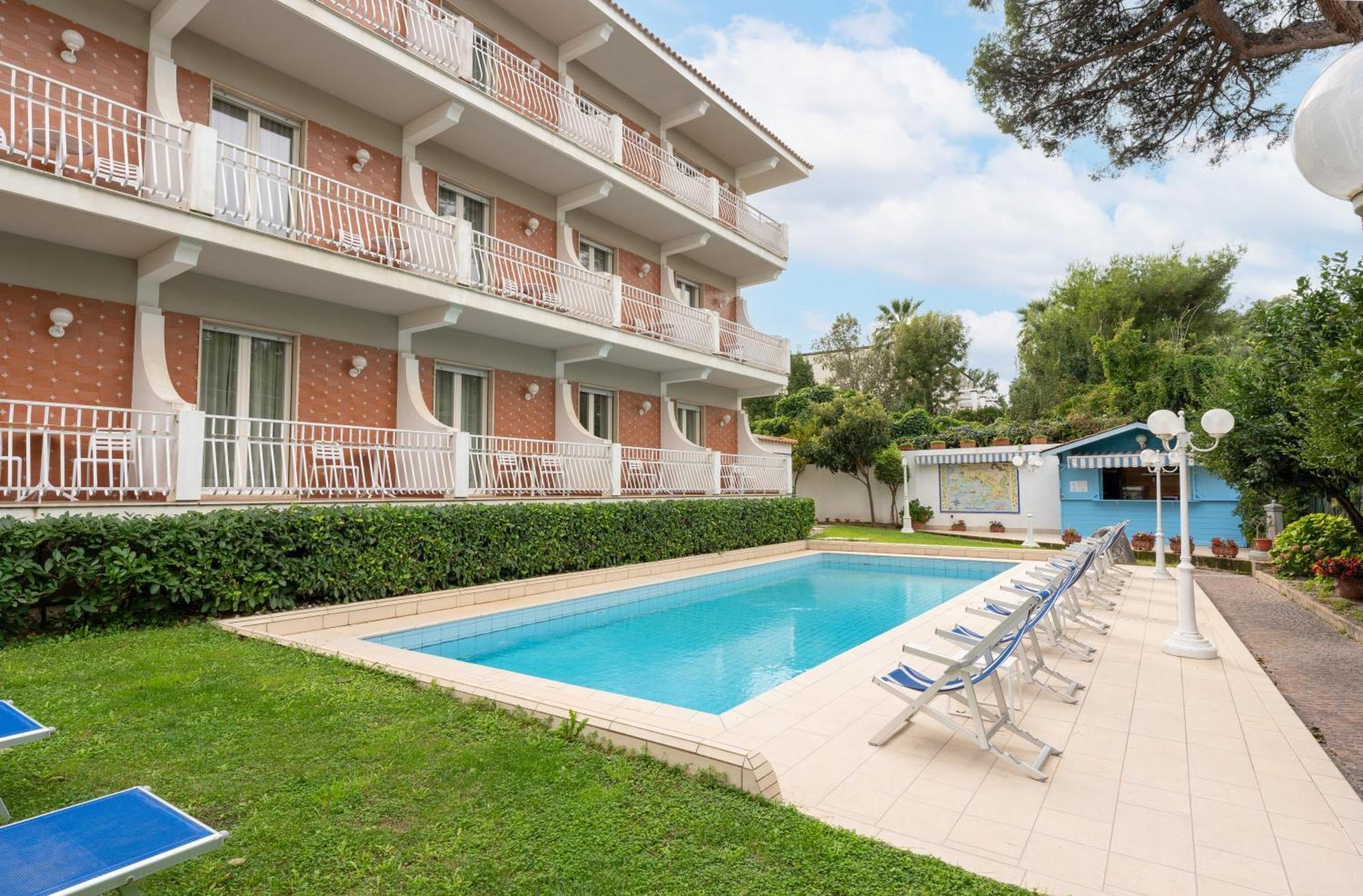 Hotel Eliseo Park'S Sant'Agnello Exterior photo