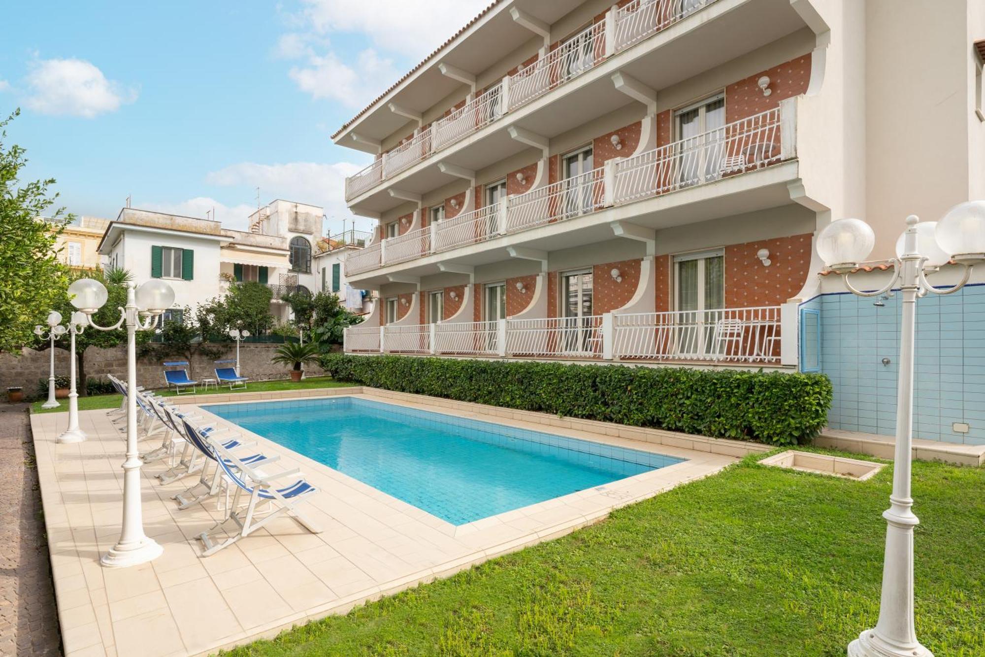 Hotel Eliseo Park'S Sant'Agnello Exterior photo