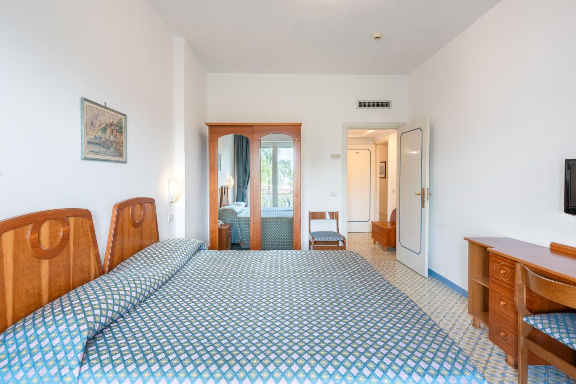 Hotel Eliseo Park'S Sant'Agnello Exterior photo