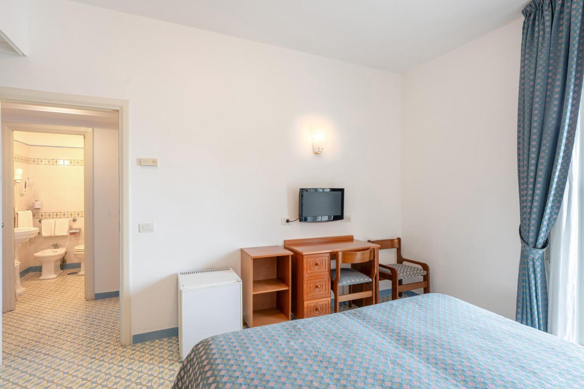 Hotel Eliseo Park'S Sant'Agnello Exterior photo