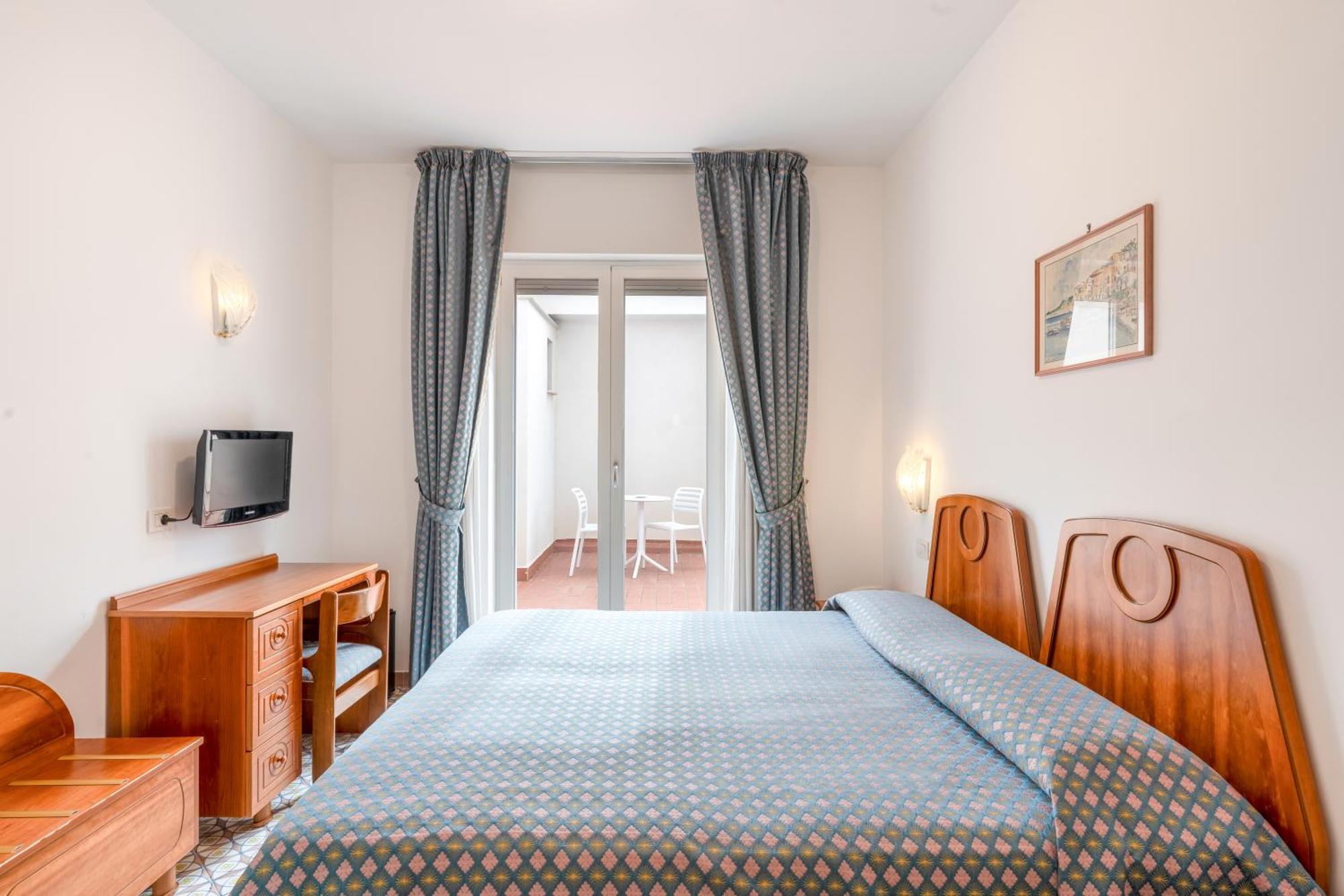 Hotel Eliseo Park'S Sant'Agnello Exterior photo